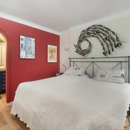 Merlin Apartament *